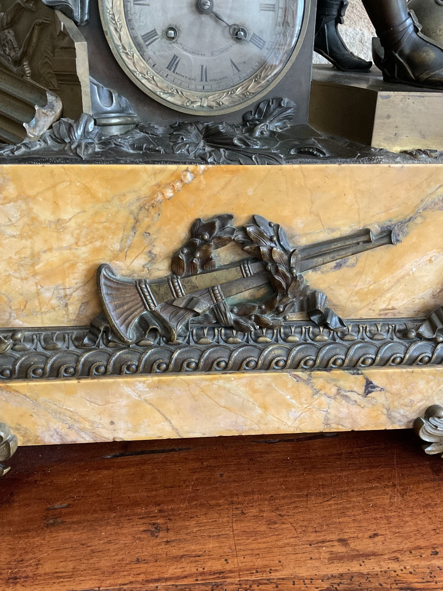 Importante et belle garniture de cheminée Empire en bronze et marbre de Sienne-photo-5