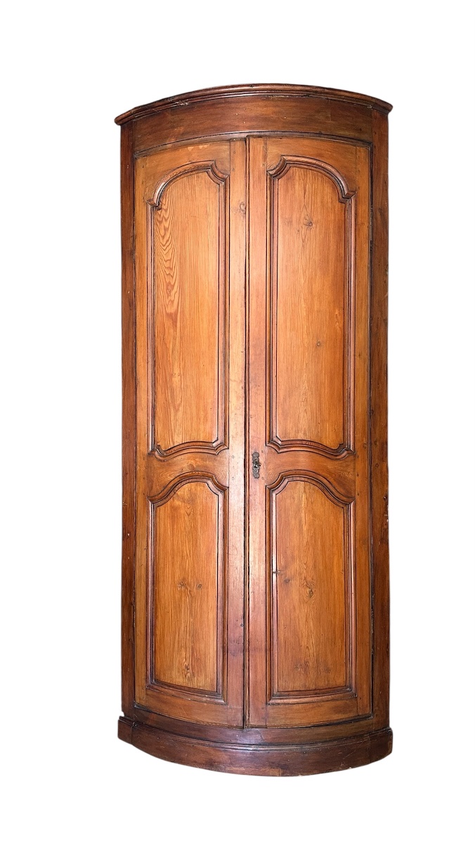 Beautiful Curved Louis XV-style Pine Corner Panel