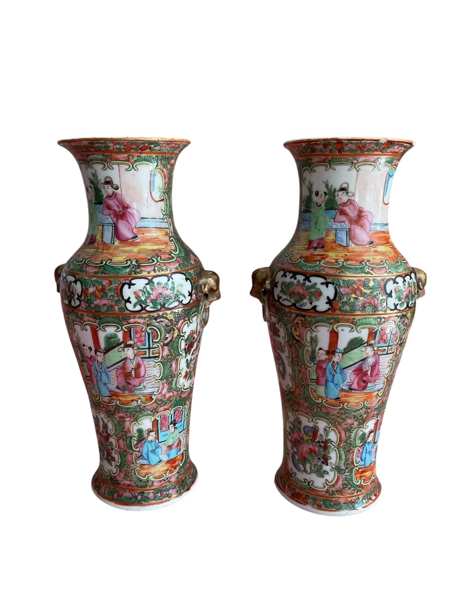 Paire de vases en porcelaine de Canton .-photo-2