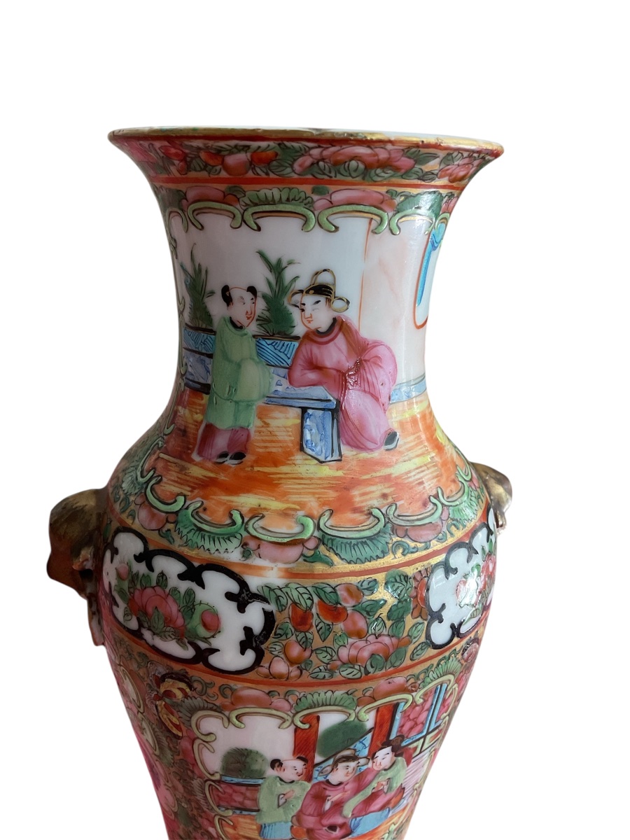 Paire de vases en porcelaine de Canton .-photo-4