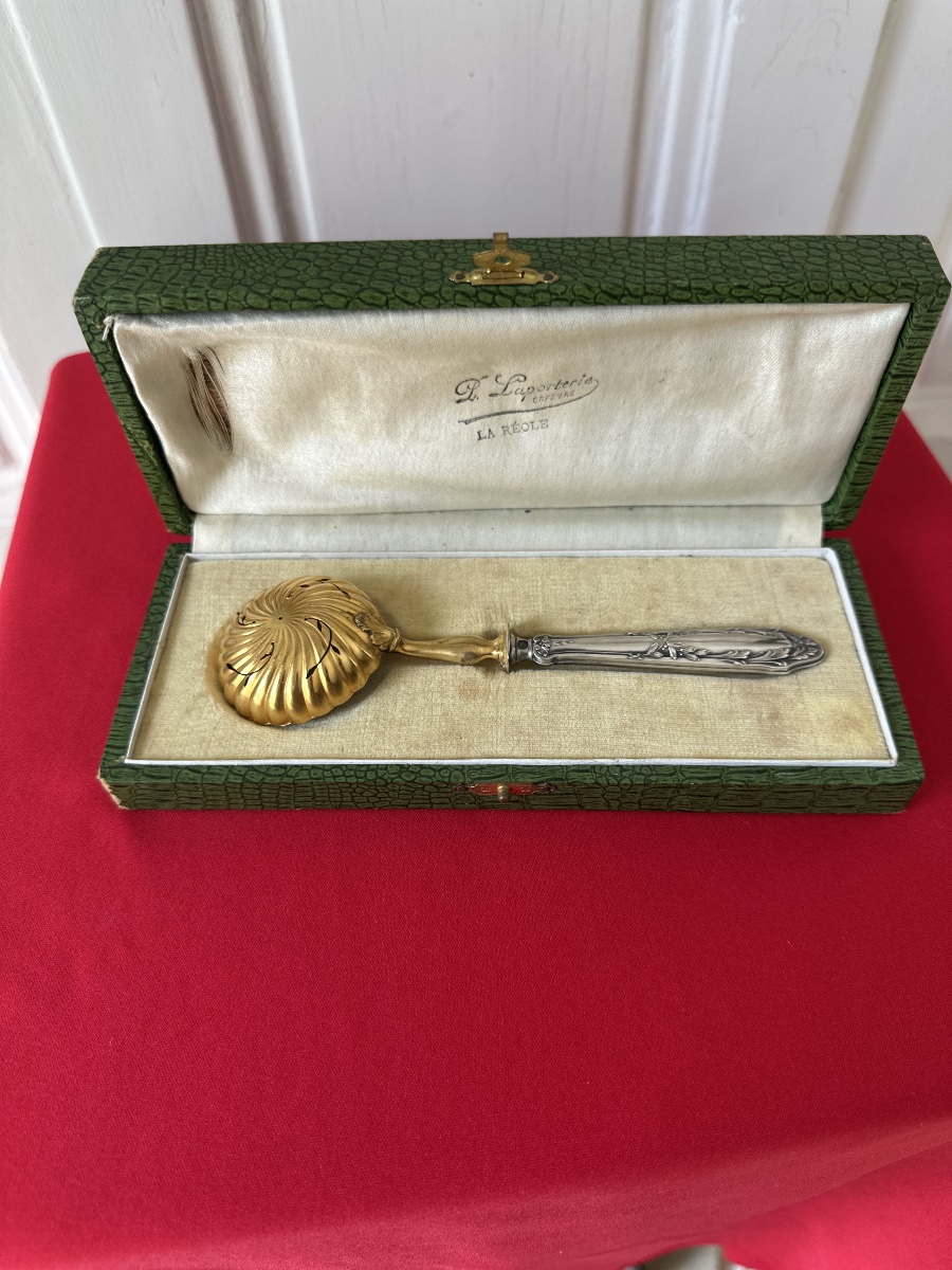 Sprinkling Spoon 