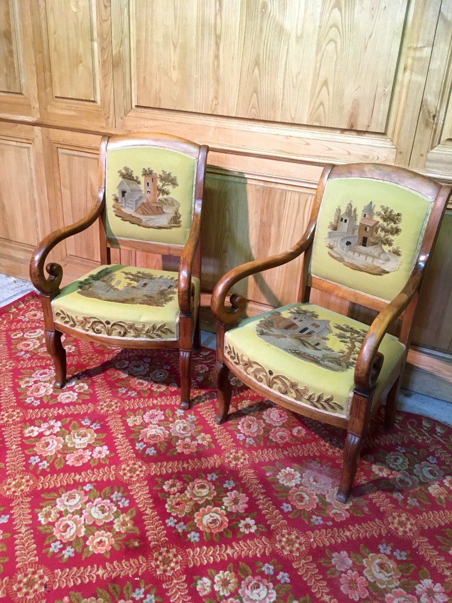 Pair Of Natural Wood Lacrosse Armchairs, Small Dots Tapestry-photo-3