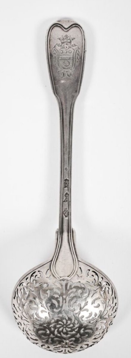 Silver Sprinkling Spoon, Paris 1775-photo-2