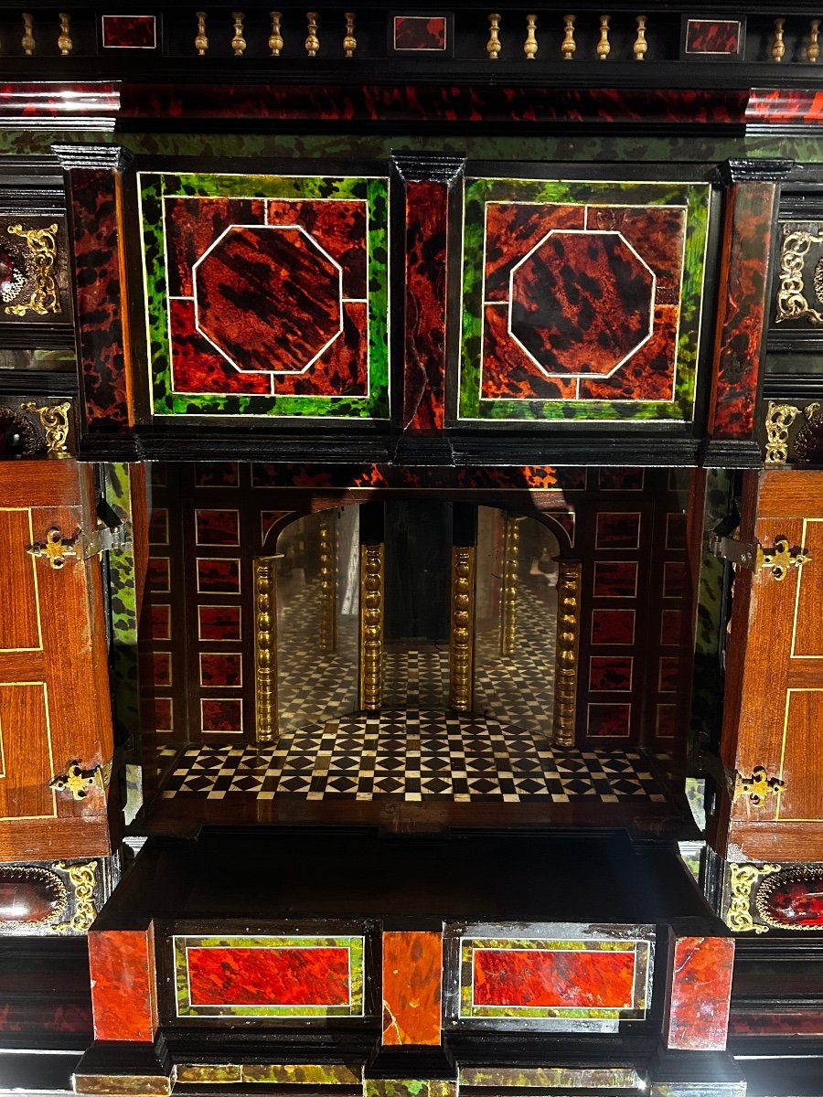 Rare Two-tone Tortoiseshell Cabinet XVII-photo-5