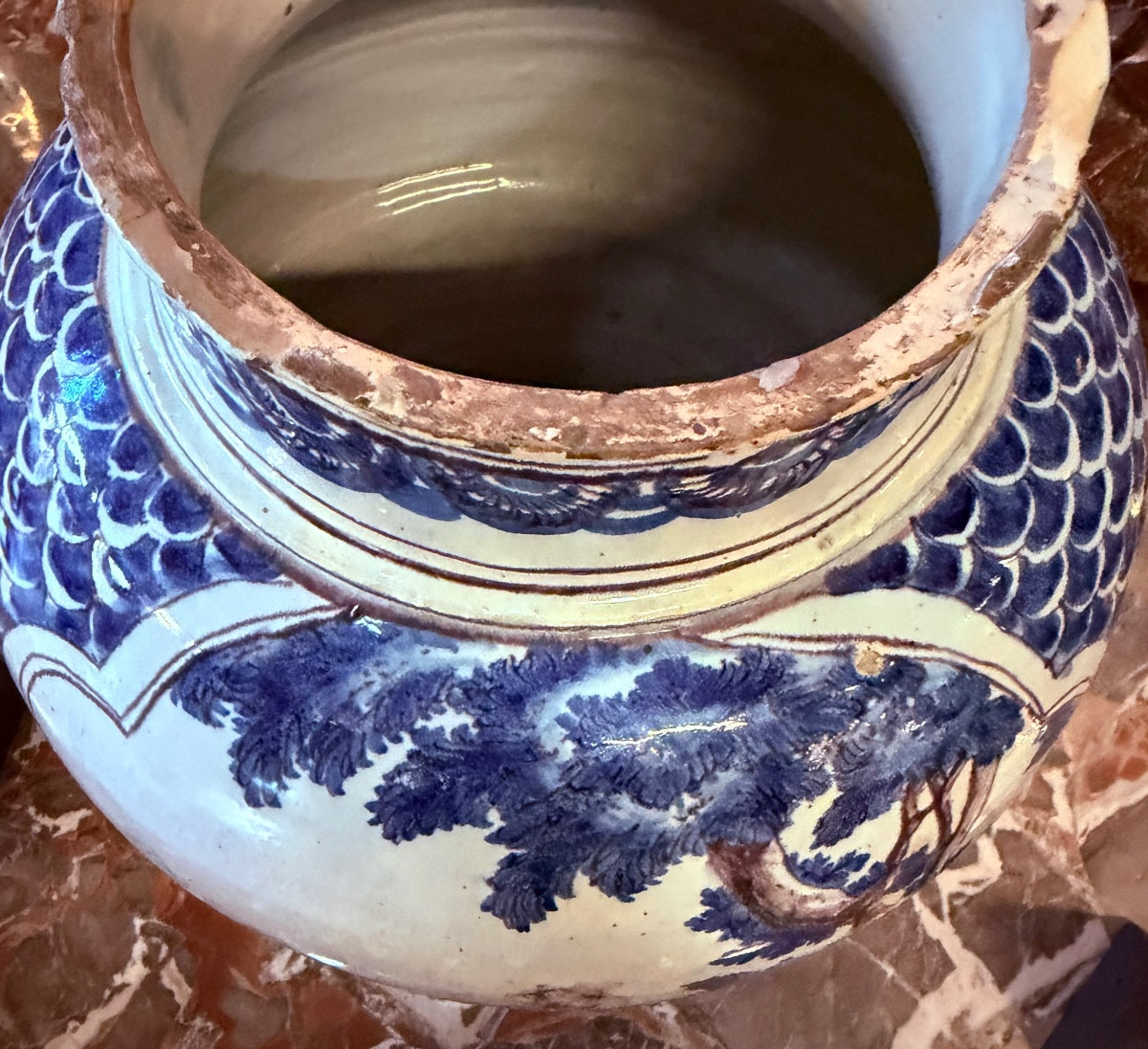 Grand vase de pharmacie en faïence XVIIe-photo-1