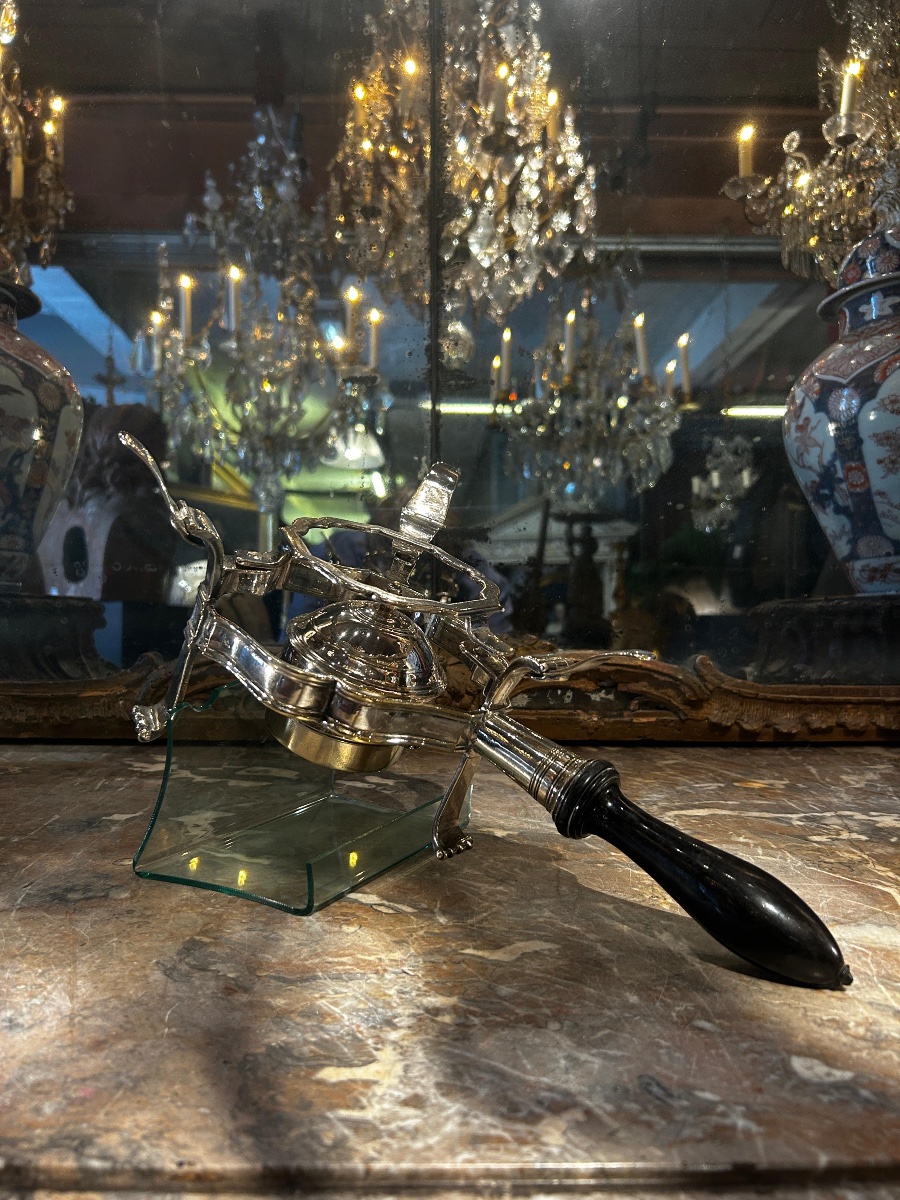 Réchaud en métal argenté époque Louis XV
