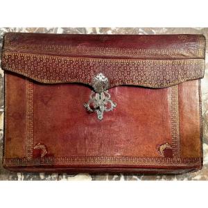Grand portefeuille vers 1700