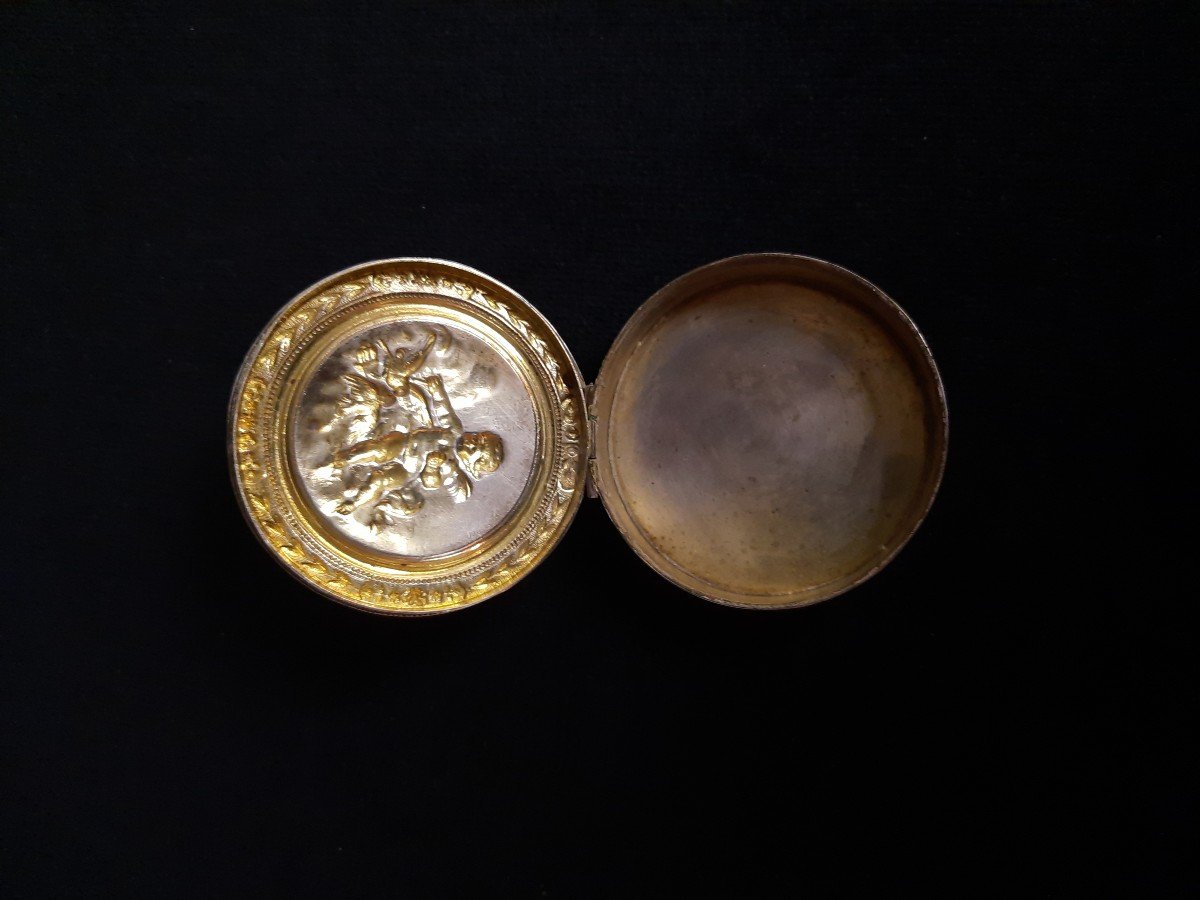 Round Putti Box In Silver Minerva (19th Century)-photo-4