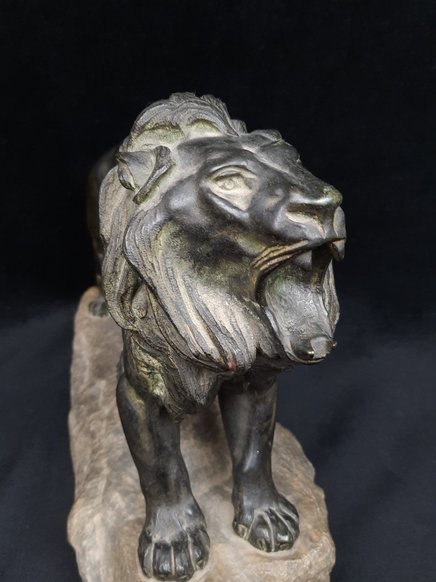 Sculpture Of A Lion In Stone And Marble - F. Azam (20th Century)-photo-2