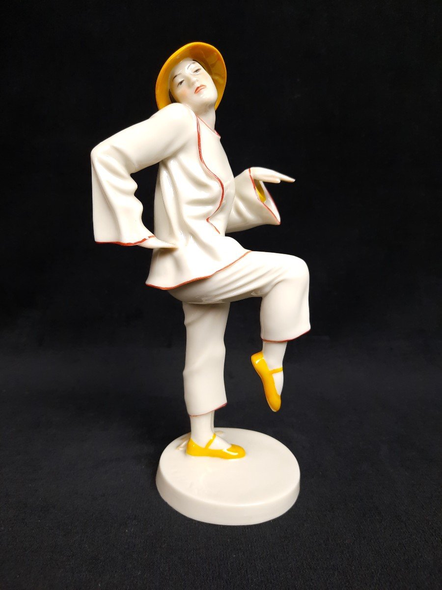 Porcelain Chinese Dancer By Dorothea Charol (20th Century)