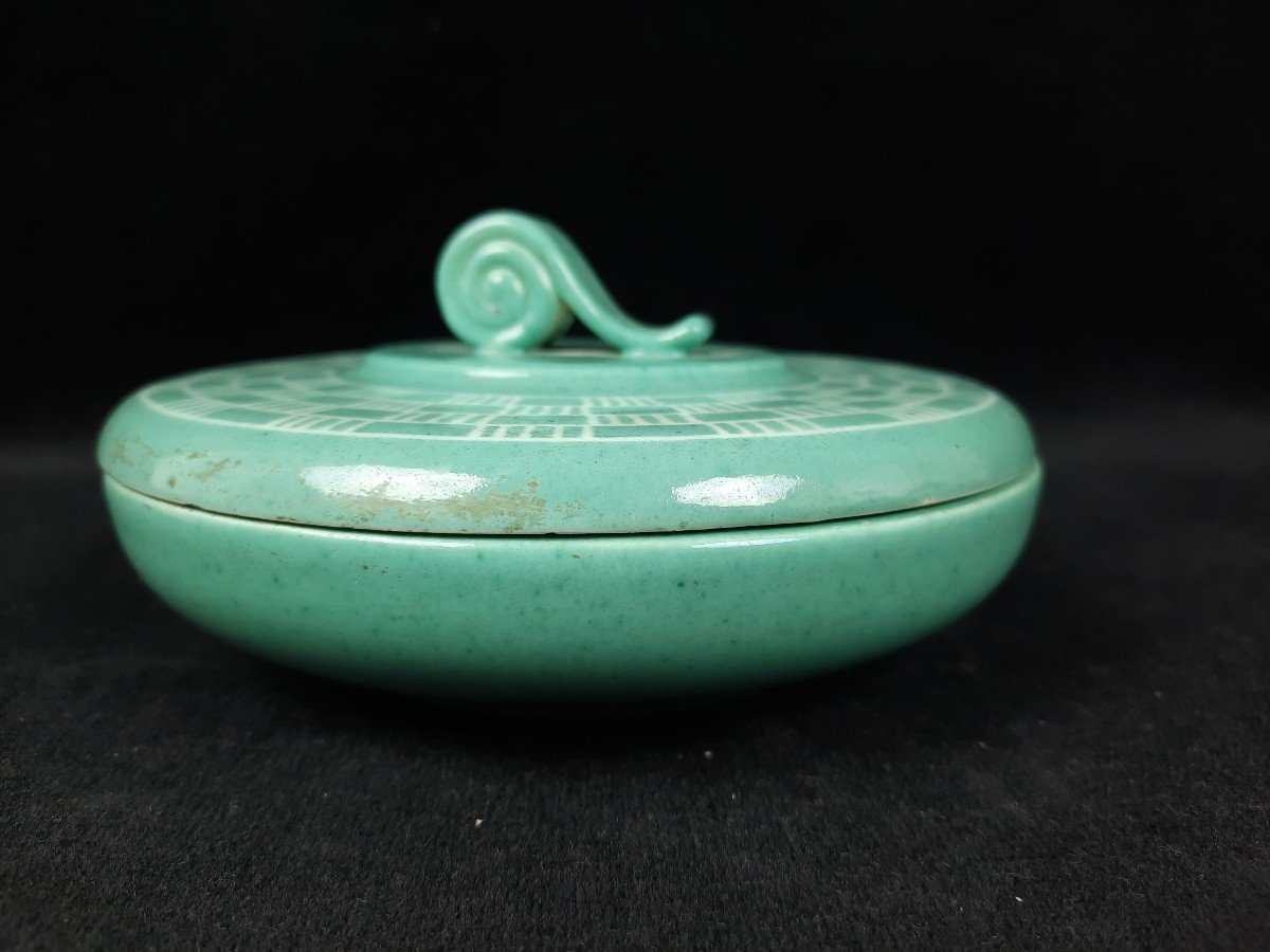 Round Ceramic Box (20th Century)-photo-2