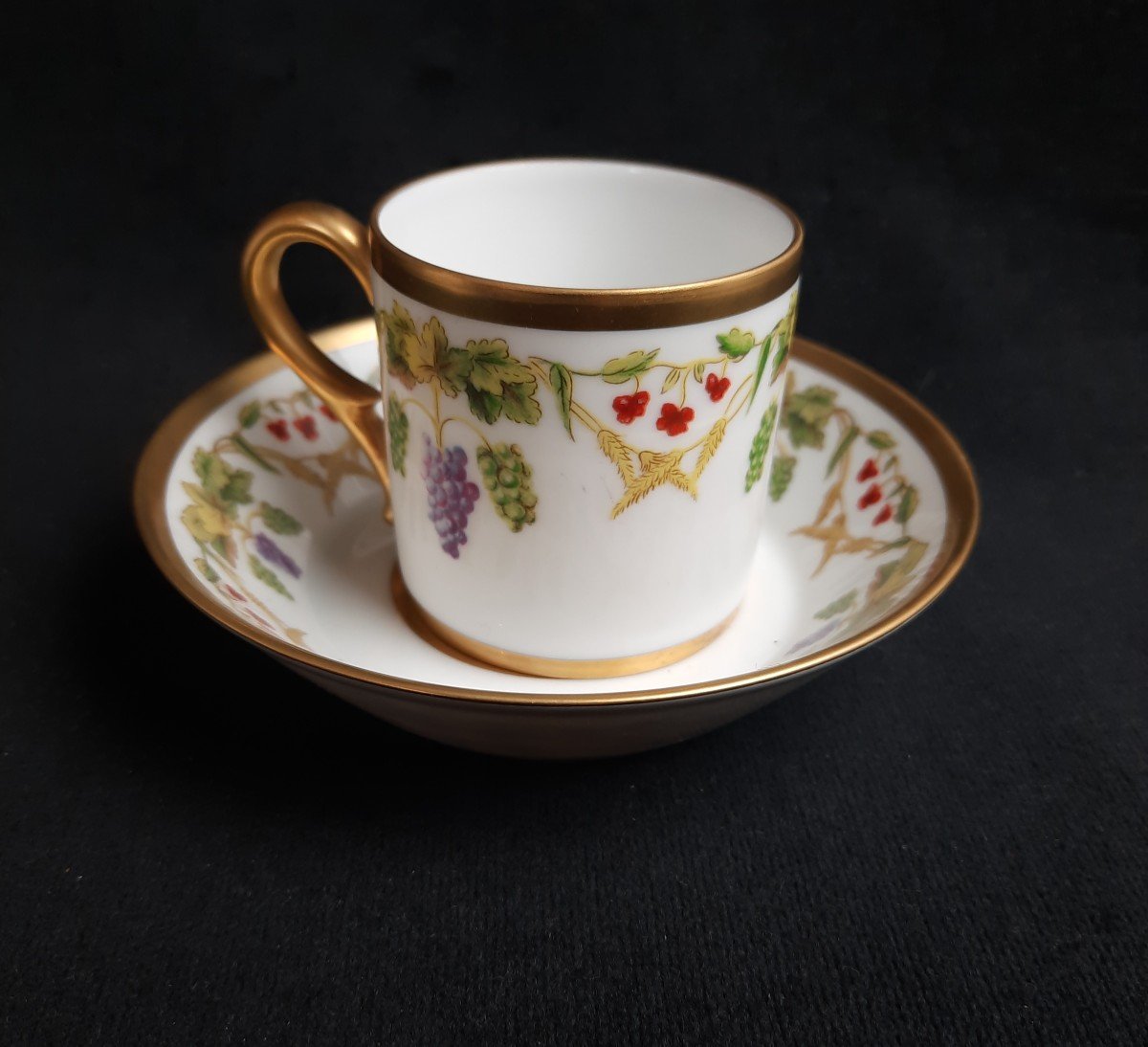 Porcelain Cup - Old Royal Manufactory 