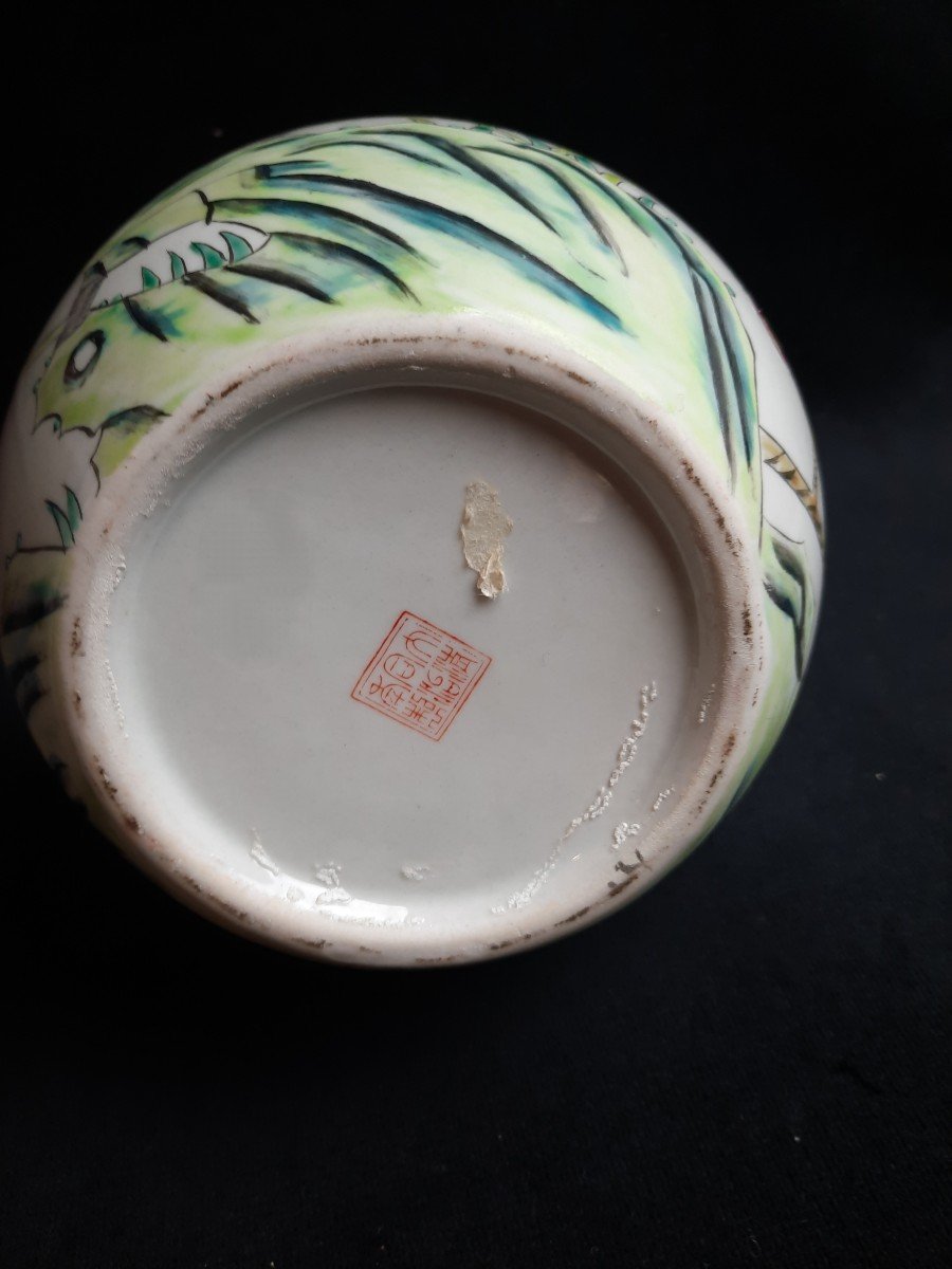 Porcelain Vase - China -photo-2