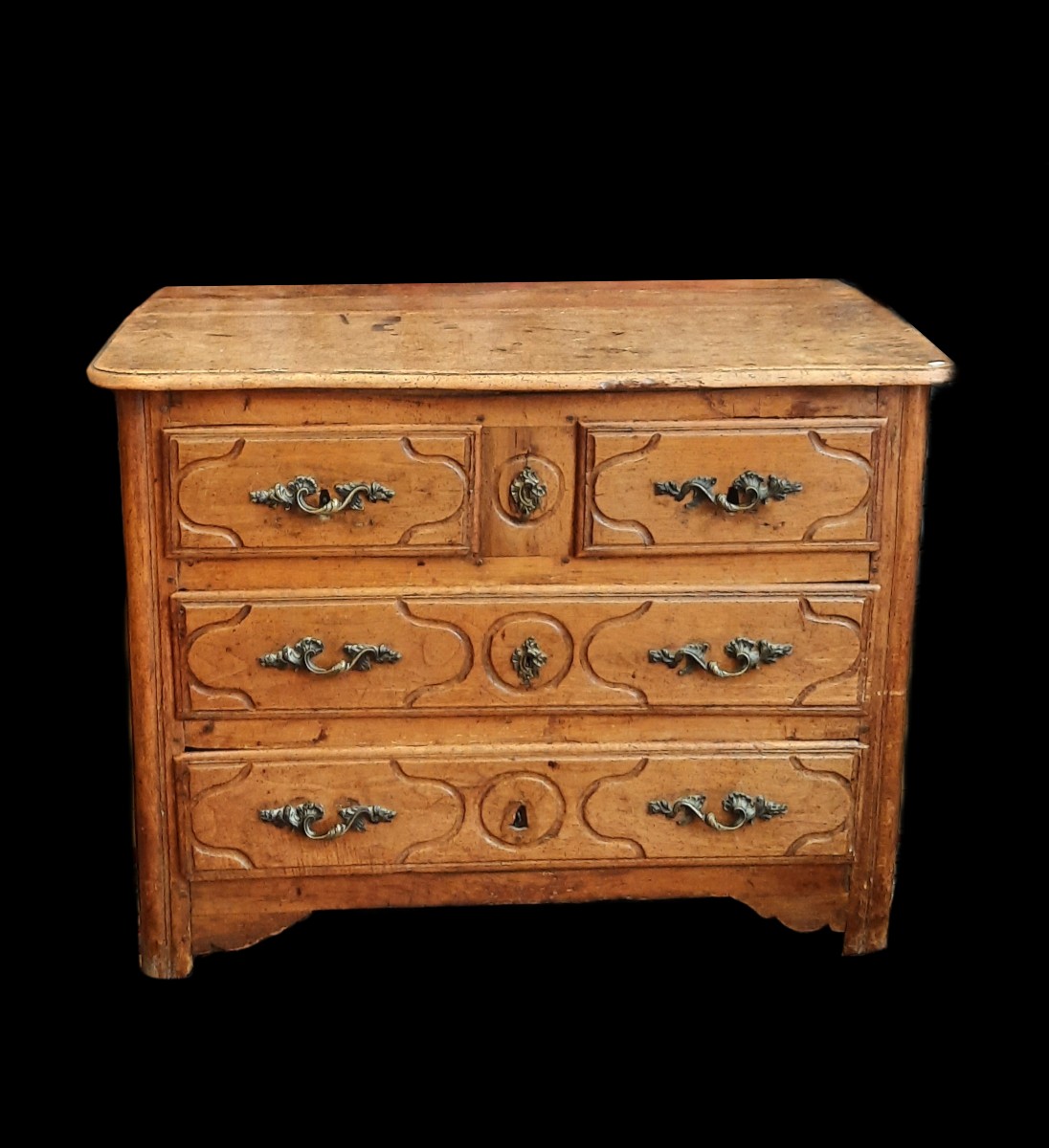 Small Parisian Chest Of Drawers In Walnut (18th Century)