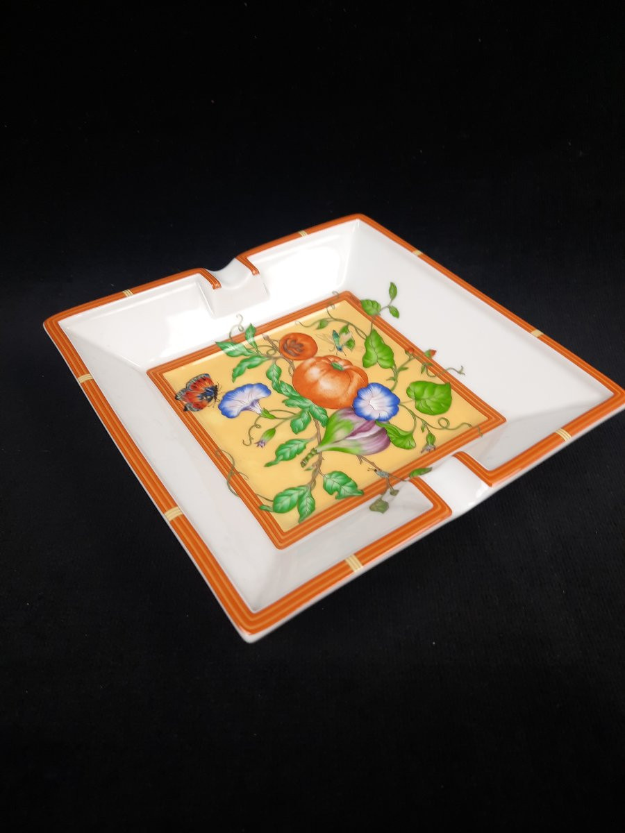 Hermès - Square Pumpkin And Butterfly Porcelain Ashtray / Cup-photo-3