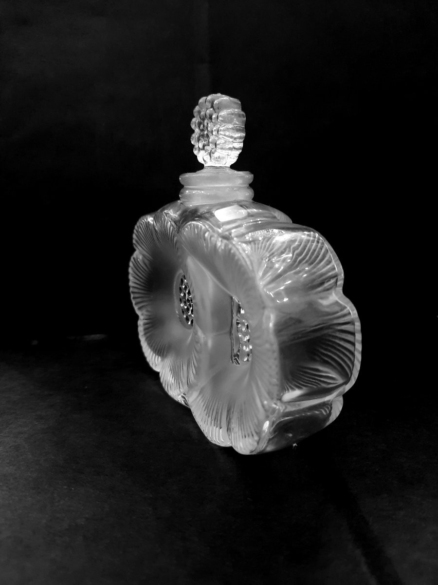 Lalique France - Flacon En Cristal Deux Fleurs-photo-2