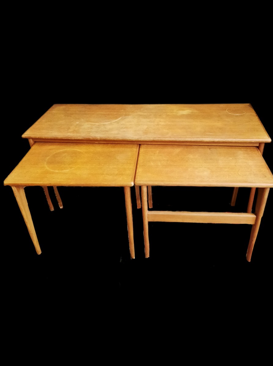 Danish Teak Nesting Table (20th Century)