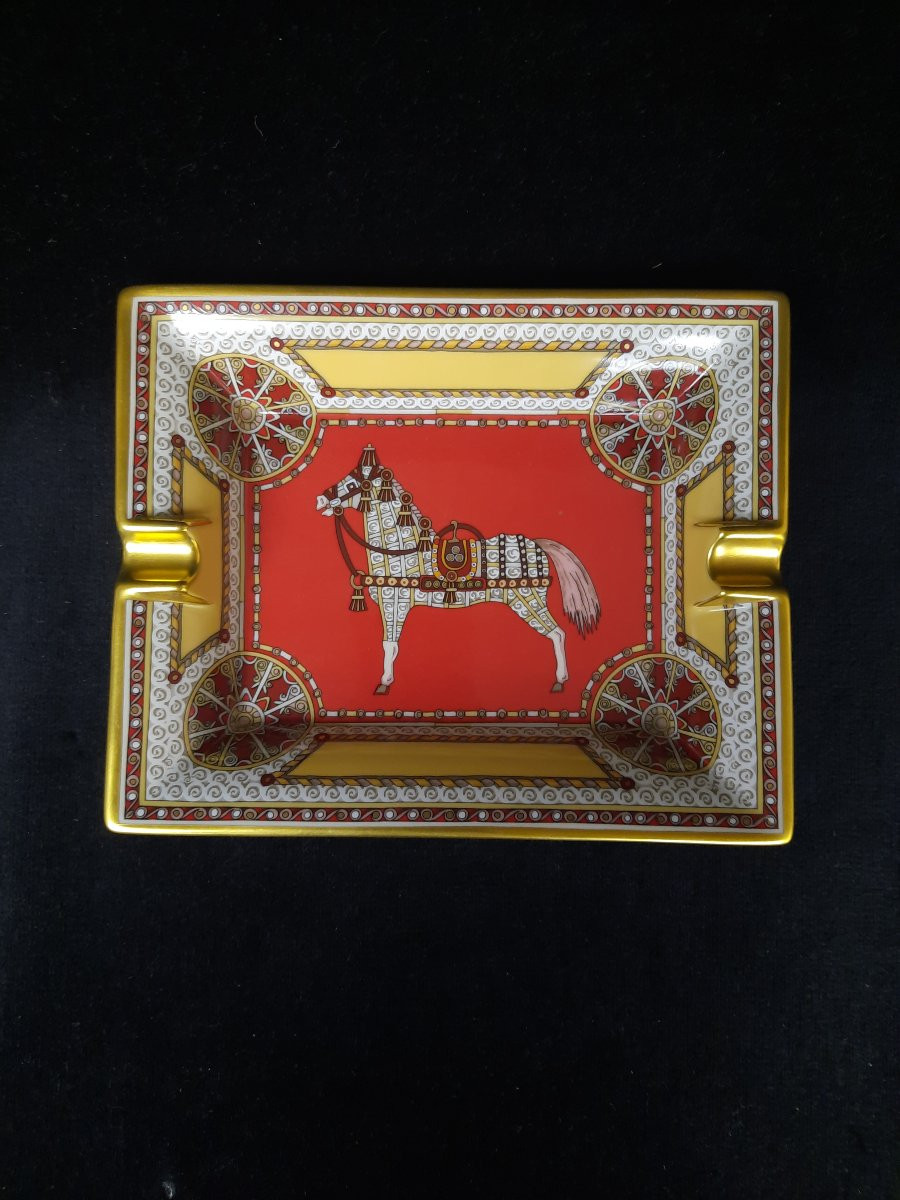 Hermès - Cendrier en porcelaine - Cheval -photo-3