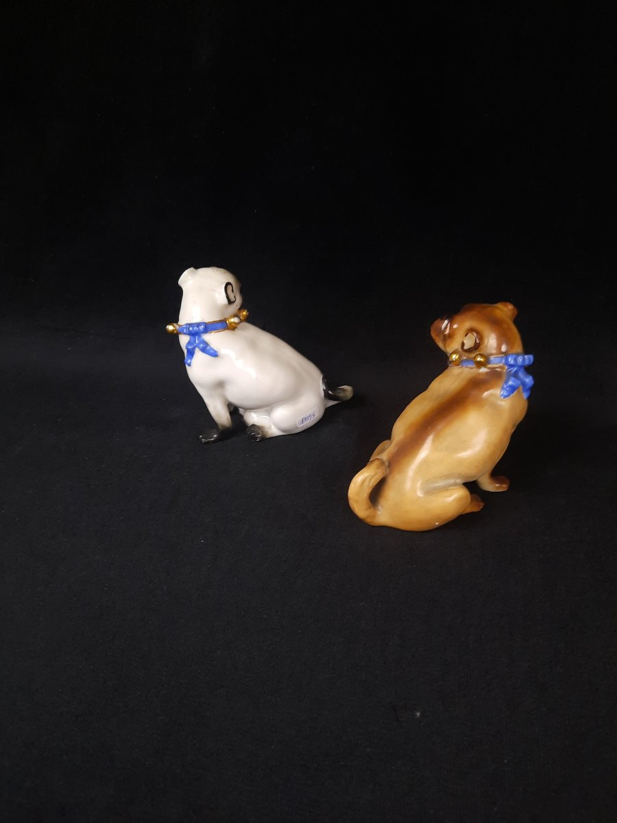 Meissen - Paire de chiens carlins en porcelaine (XXe siècle)-photo-4