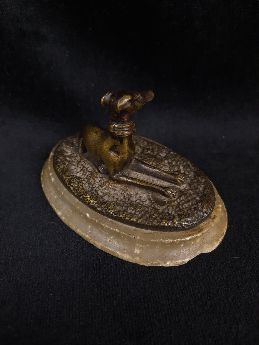 Petit bronze d'un lévrier (XXe siècle)-photo-4