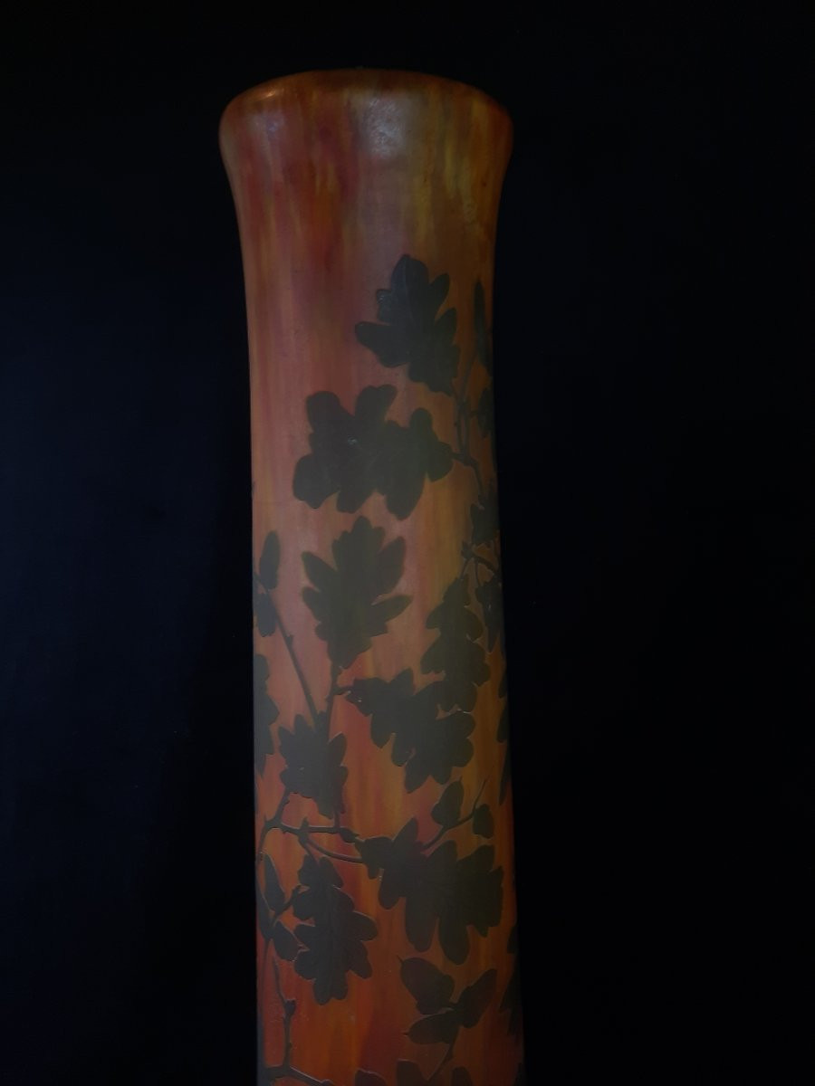 Daum de Nancy - Grand vase en verre - Chêne-photo-1