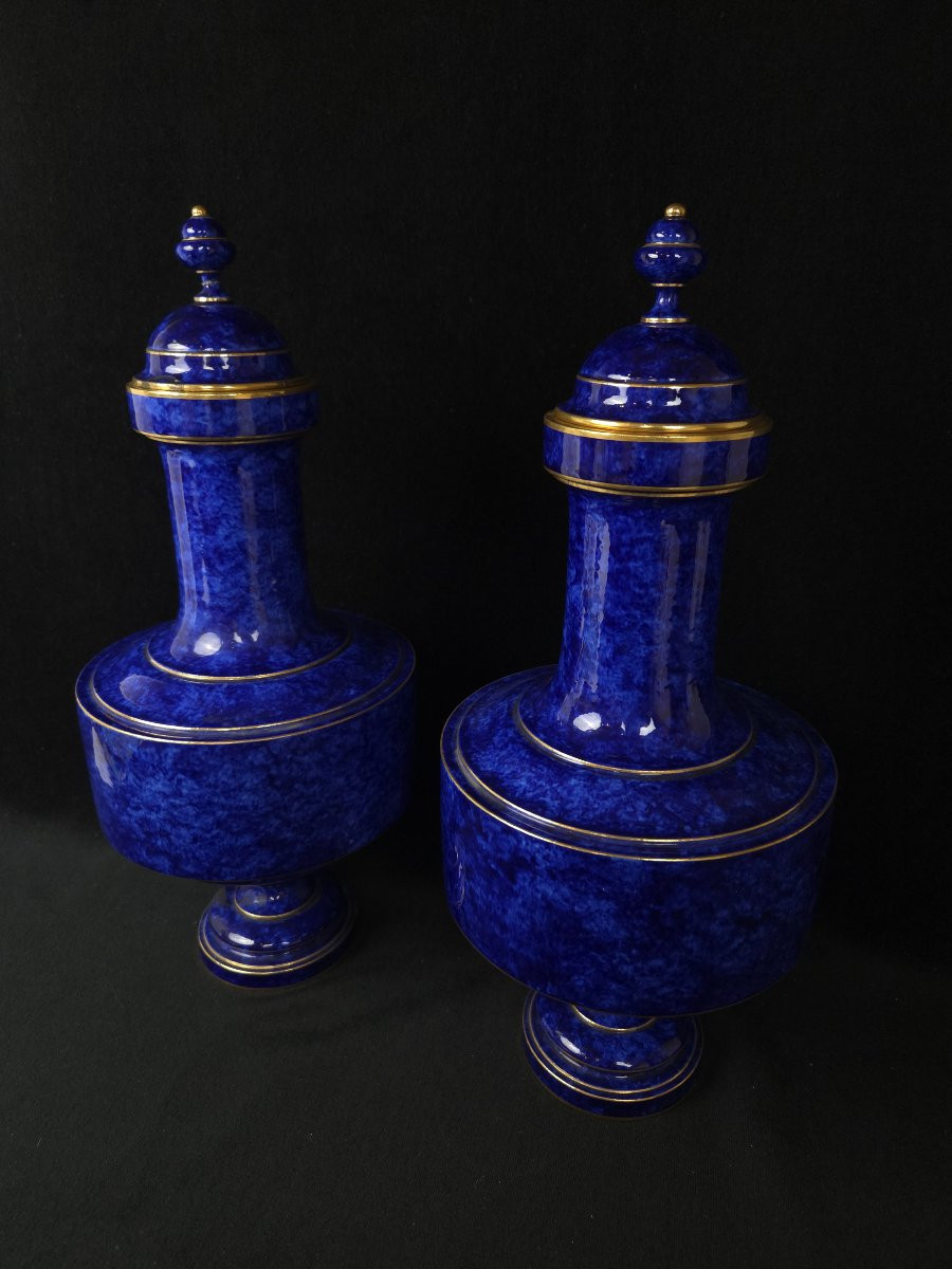Sèvres - Paire de vases en porcelaine (XIXe siècle)-photo-2