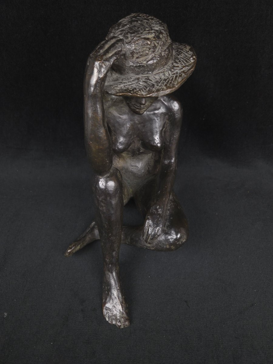 Josée Jaclin (1947) - Bronze - Femme Assise Au Chapeau-photo-1