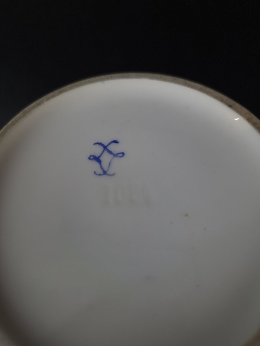 Paire de vases en porcelaine (XXe siècle)-photo-1