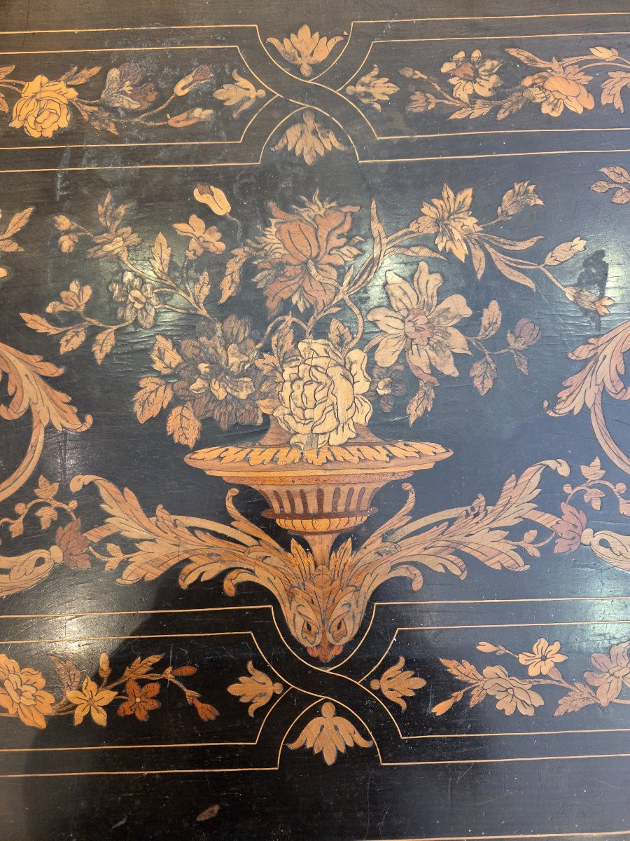 Dutch Marquetry Table (19th Century)-photo-1