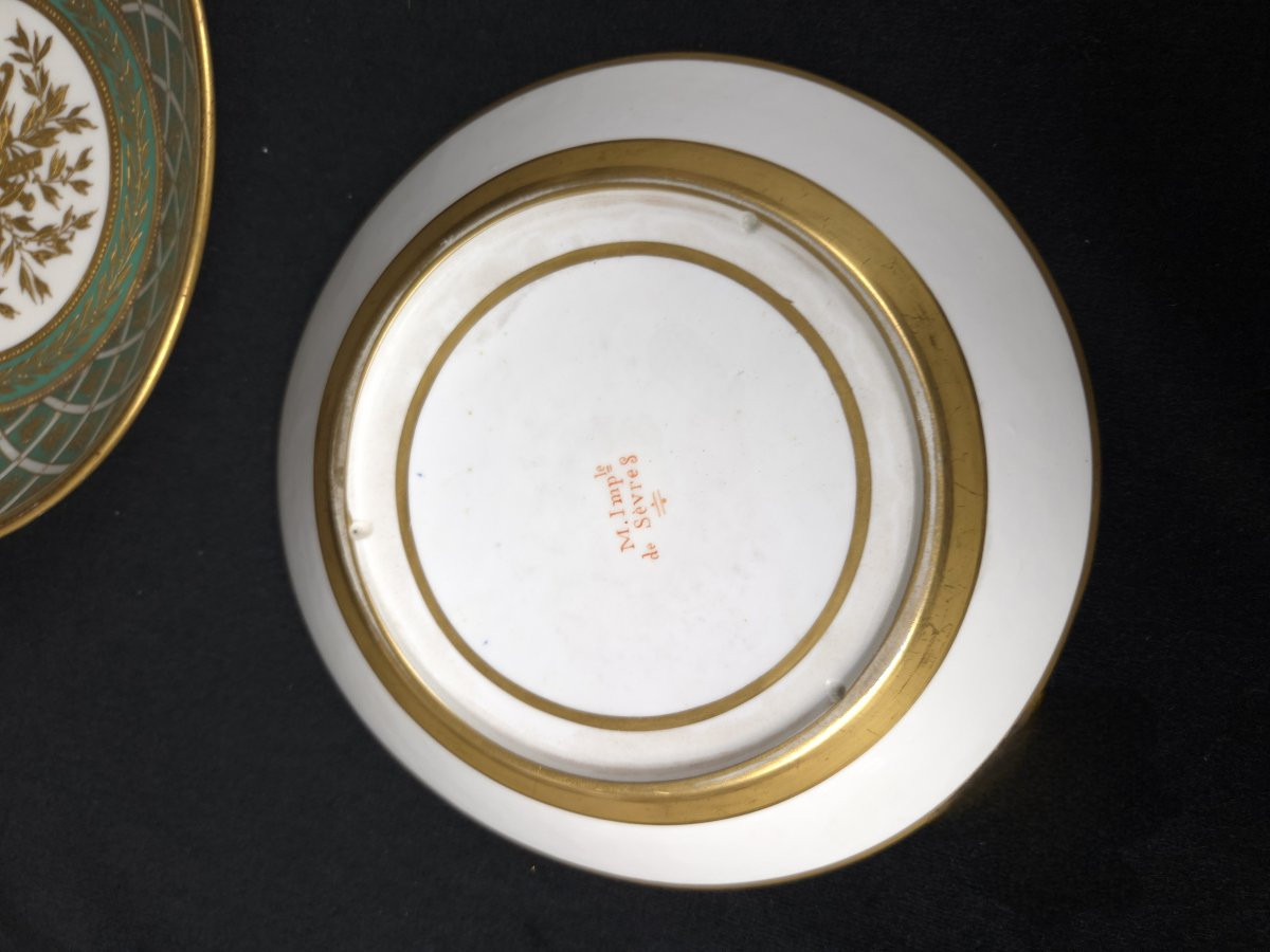 Paire de tasses en leurs soucoupes en porcelaine - Napoléon Ier et Joséphine (XIXe siècle) -photo-7