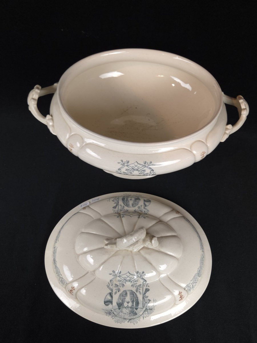 Soupière en faïence - service du Château de Courtry (XIXe siècle)-photo-1