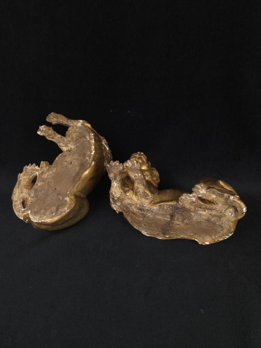 Paire de lions en bois sculpté et doré (XIXe siècle)-photo-5