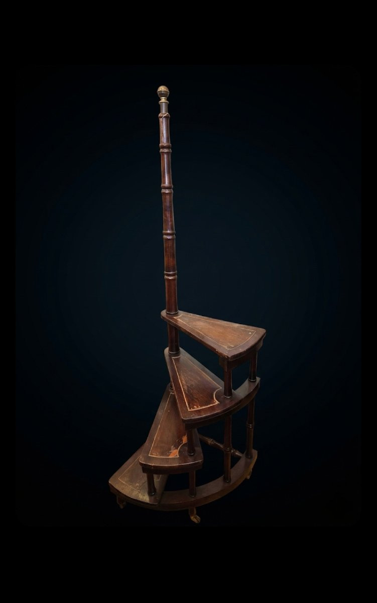 Escalier de bibliothèque en colimaçon - style anglais (XXe siècle)-photo-1