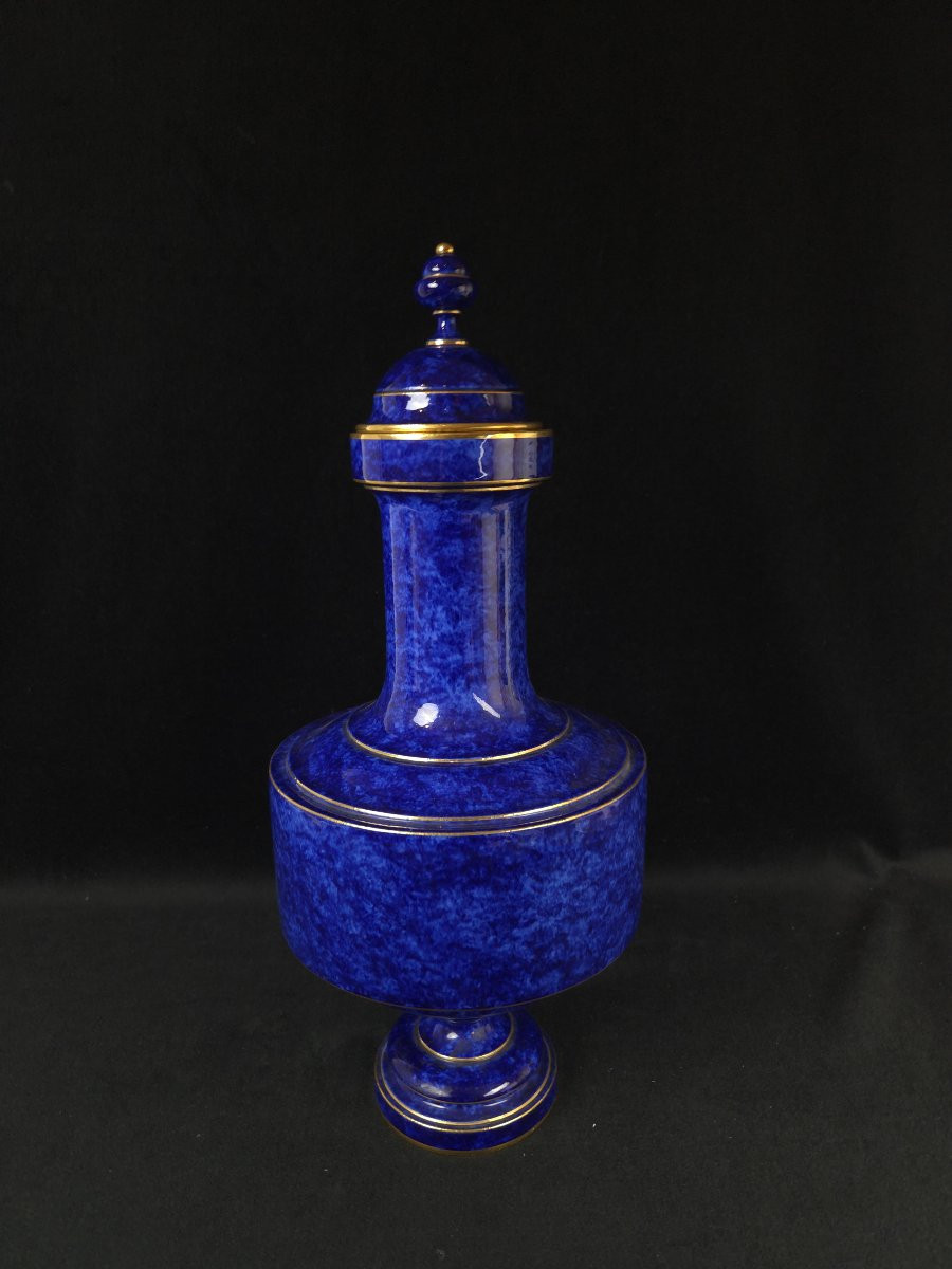 Sèvres - Vase en porcelaine bleu (XIXe siècle)-photo-2