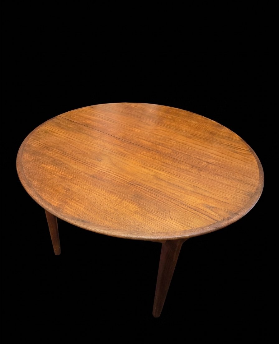 Table de salle à manger ronde - Henning Kjaernulf pour Soro Stolefabrik (XXe siècle)-photo-3