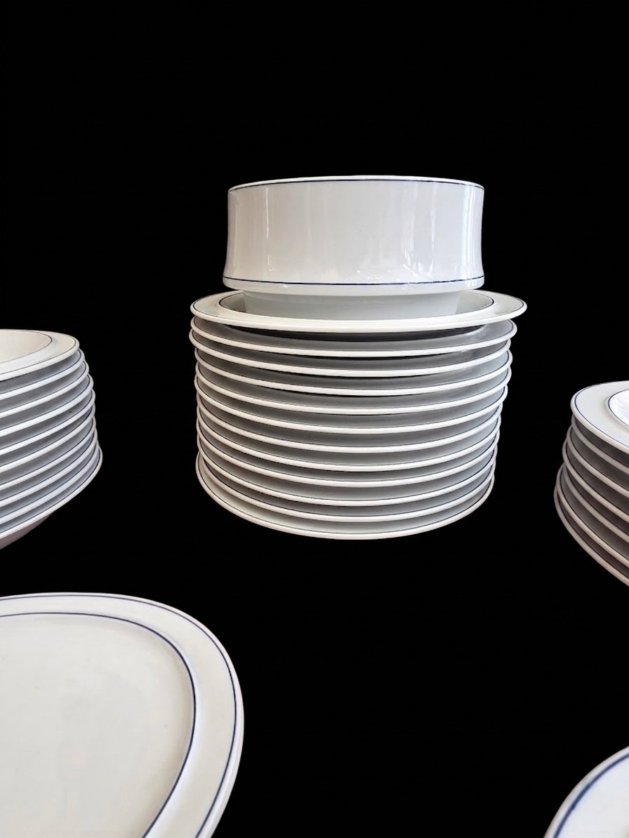 Partie de service de table en porcelaine blanche - Langenthal -photo-2