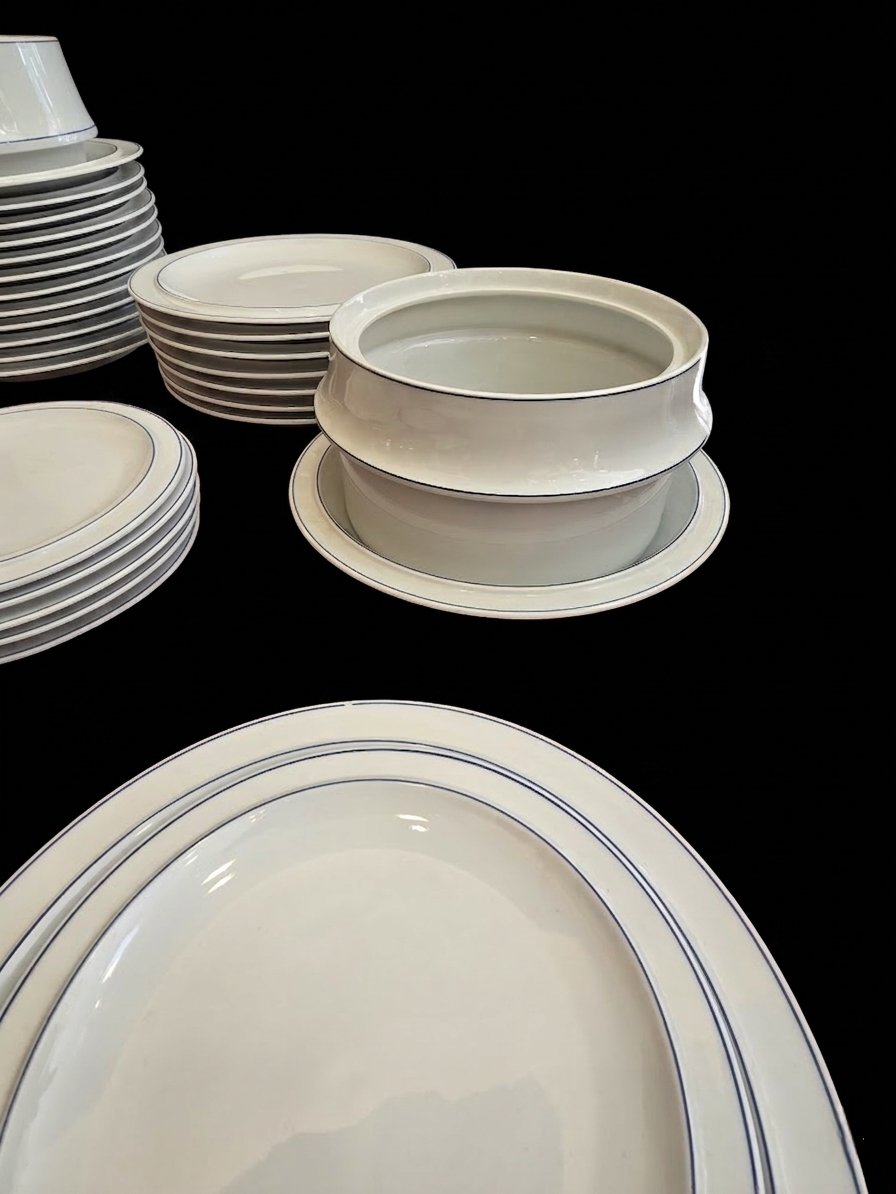 Partie de service de table en porcelaine blanche - Langenthal -photo-4