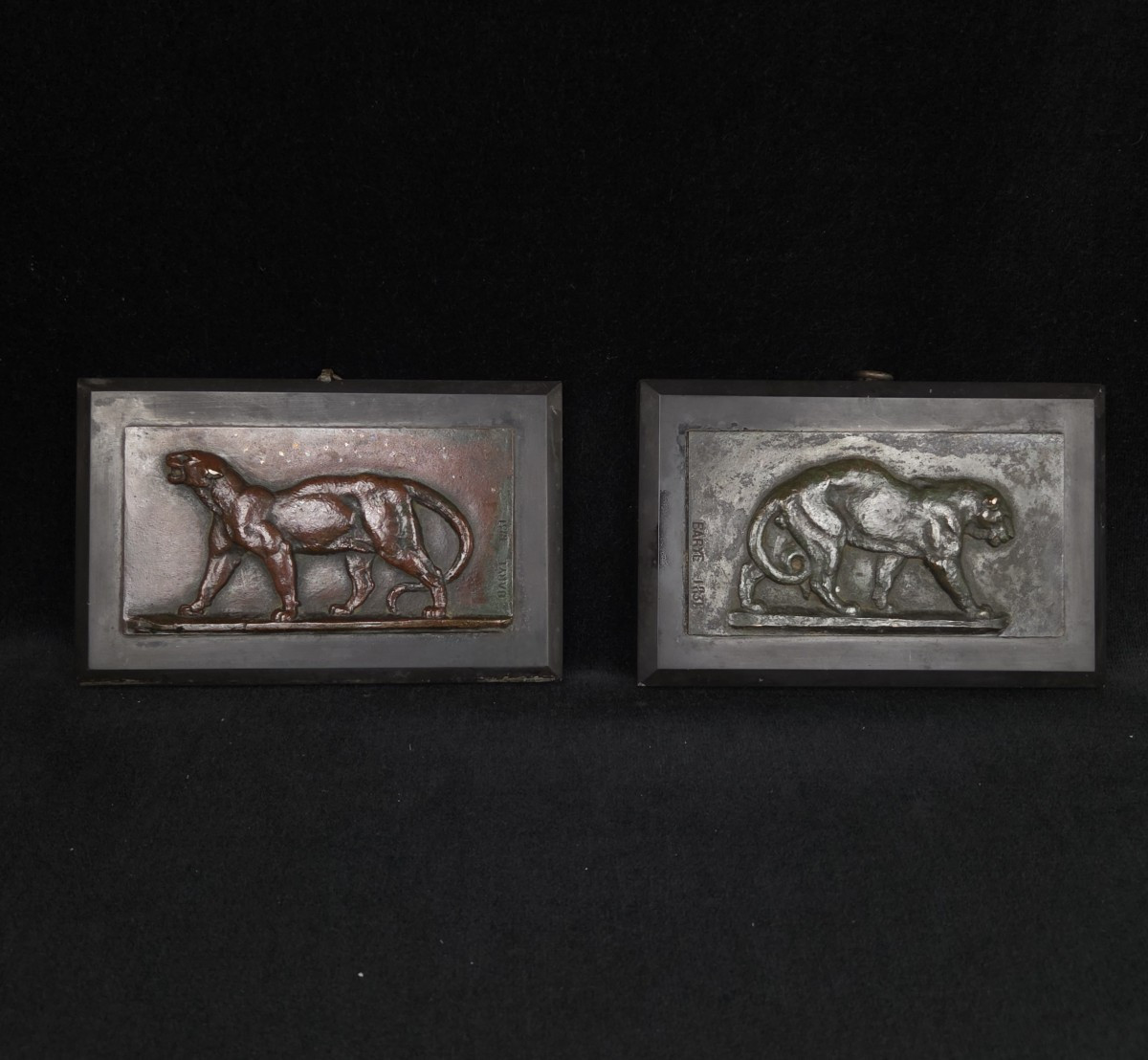 Antoine-Louis Barye (1795-1875) - Paire de plaques en bronze sur marbre