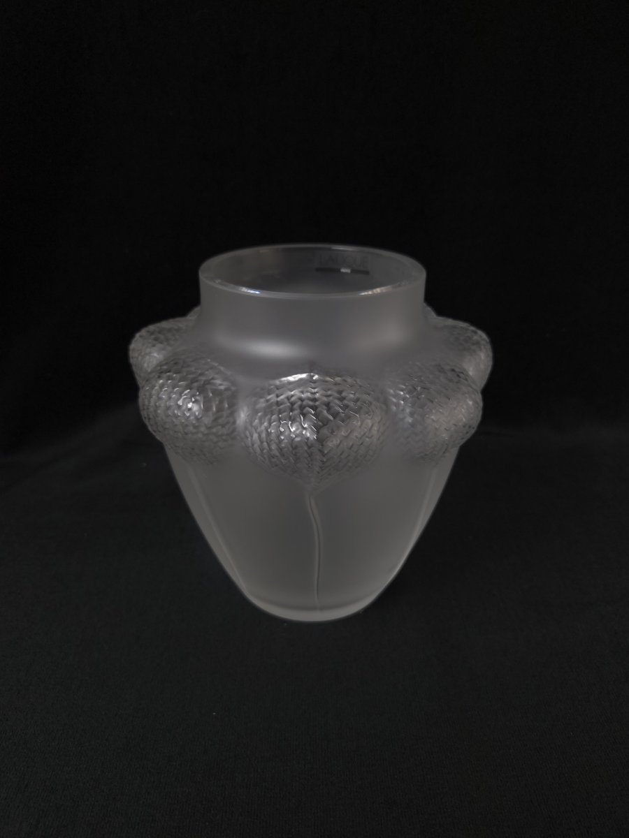 Lalique - Crystal Vase - Bali Model (20th Century)