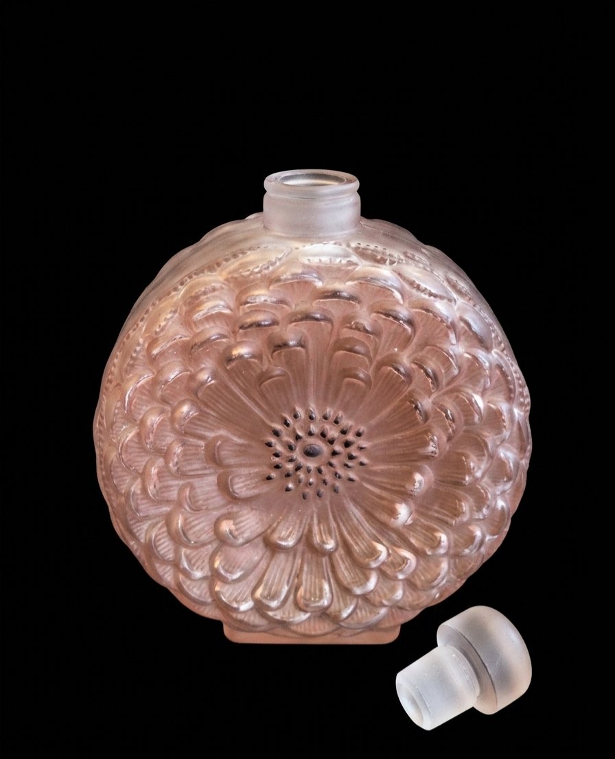 René LALIQUE - Flacon Dahlia n°1 en verre fumé - 1931 -photo-2