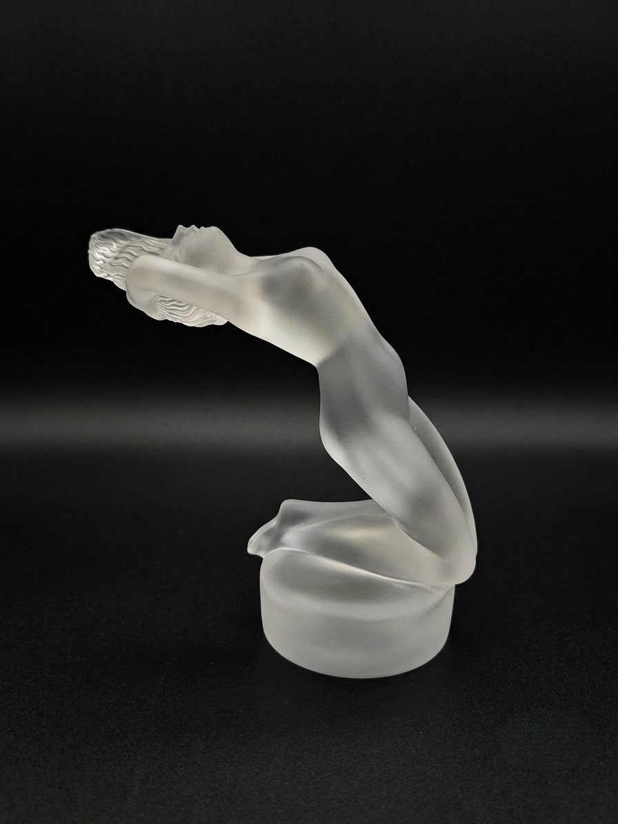 Lalique France - Sculpture Chrysis en cristal satiné (XXe siècle)-photo-2