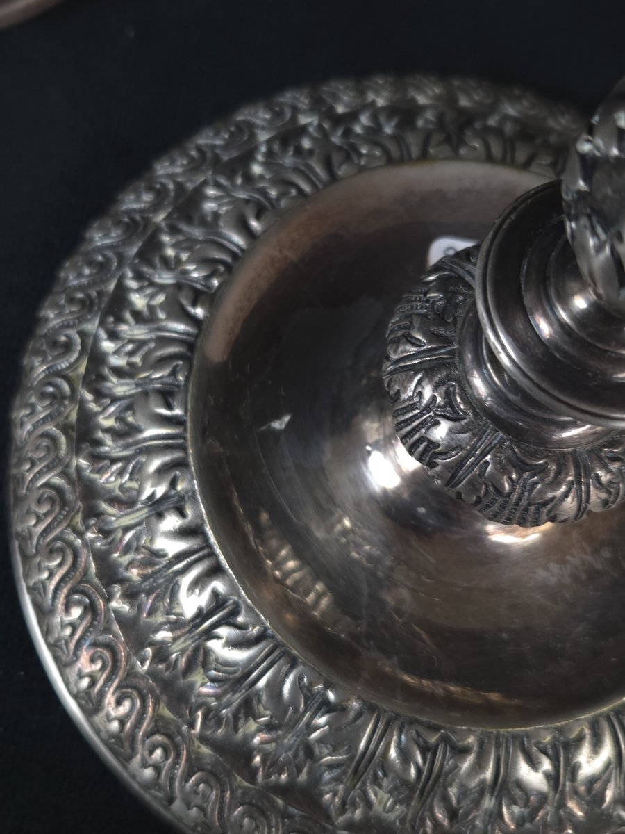 Paire de bougeoirs en bronze argenté style Louis XIV (XIXe siècle)-photo-3