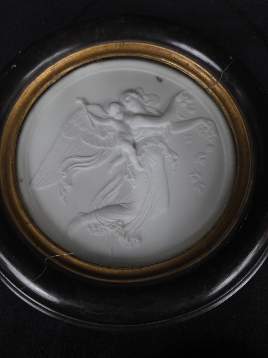 Paire de médaillons en biscuit - Le Jour et la Nuit - d'après Thorvaldsen (XIXe siècle)-photo-3