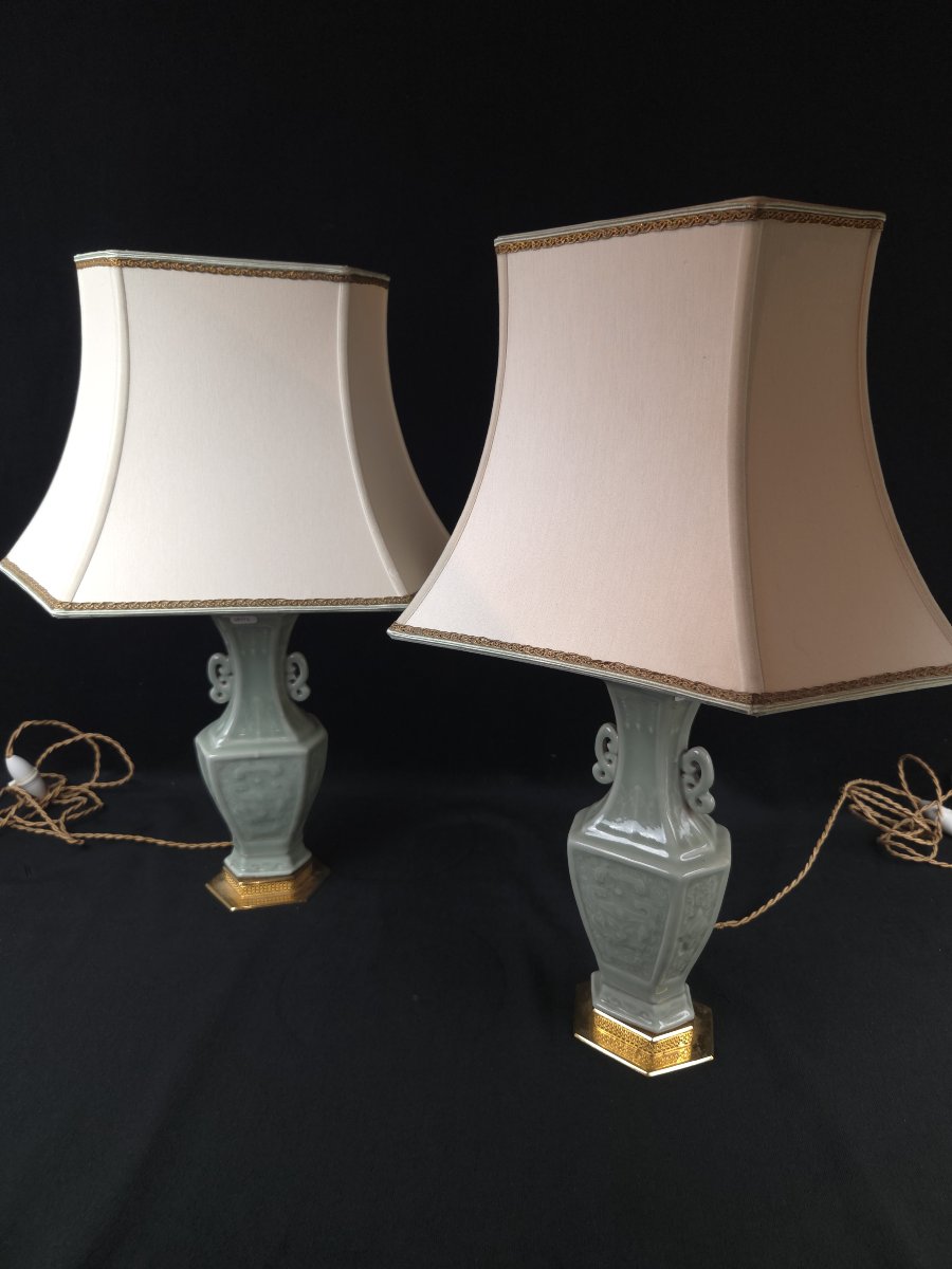 Paire de lampes en porcelaine céladon - Chine (XXe siècle)