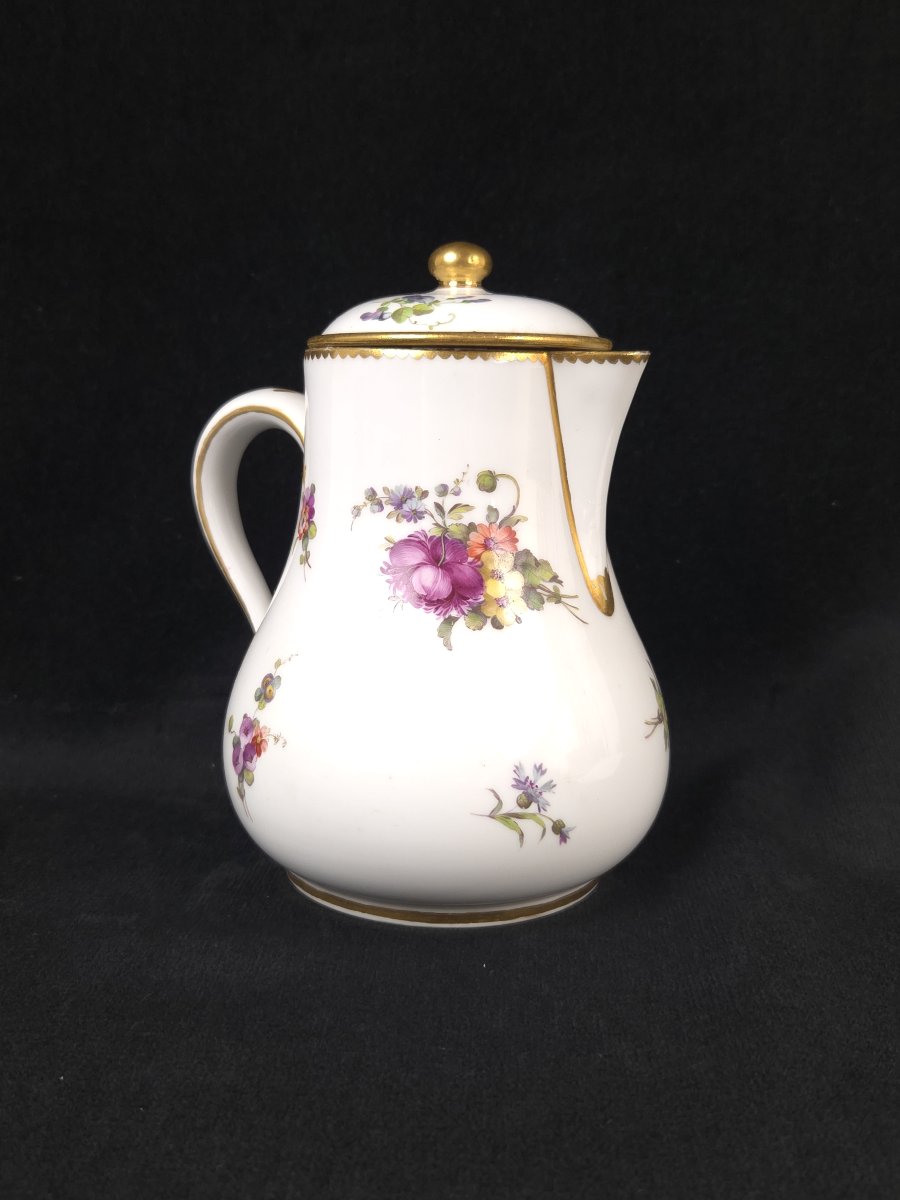 Pot à lait couvert en porcelaine dans le goût de Sèvres / XIXe siècle-photo-4