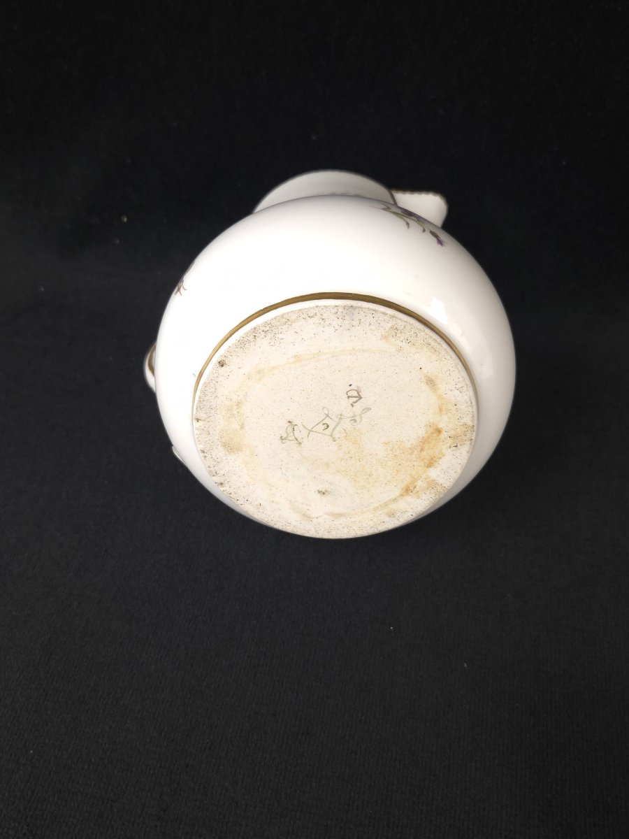 Pot à lait couvert en porcelaine dans le goût de Sèvres / XIXe siècle-photo-3