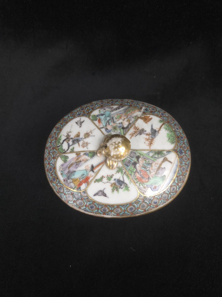 Lidded Canton Porcelain Box - China (19th Century)-photo-2
