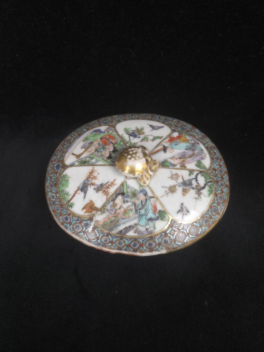 Lidded Canton Porcelain Box - China (19th Century)-photo-3