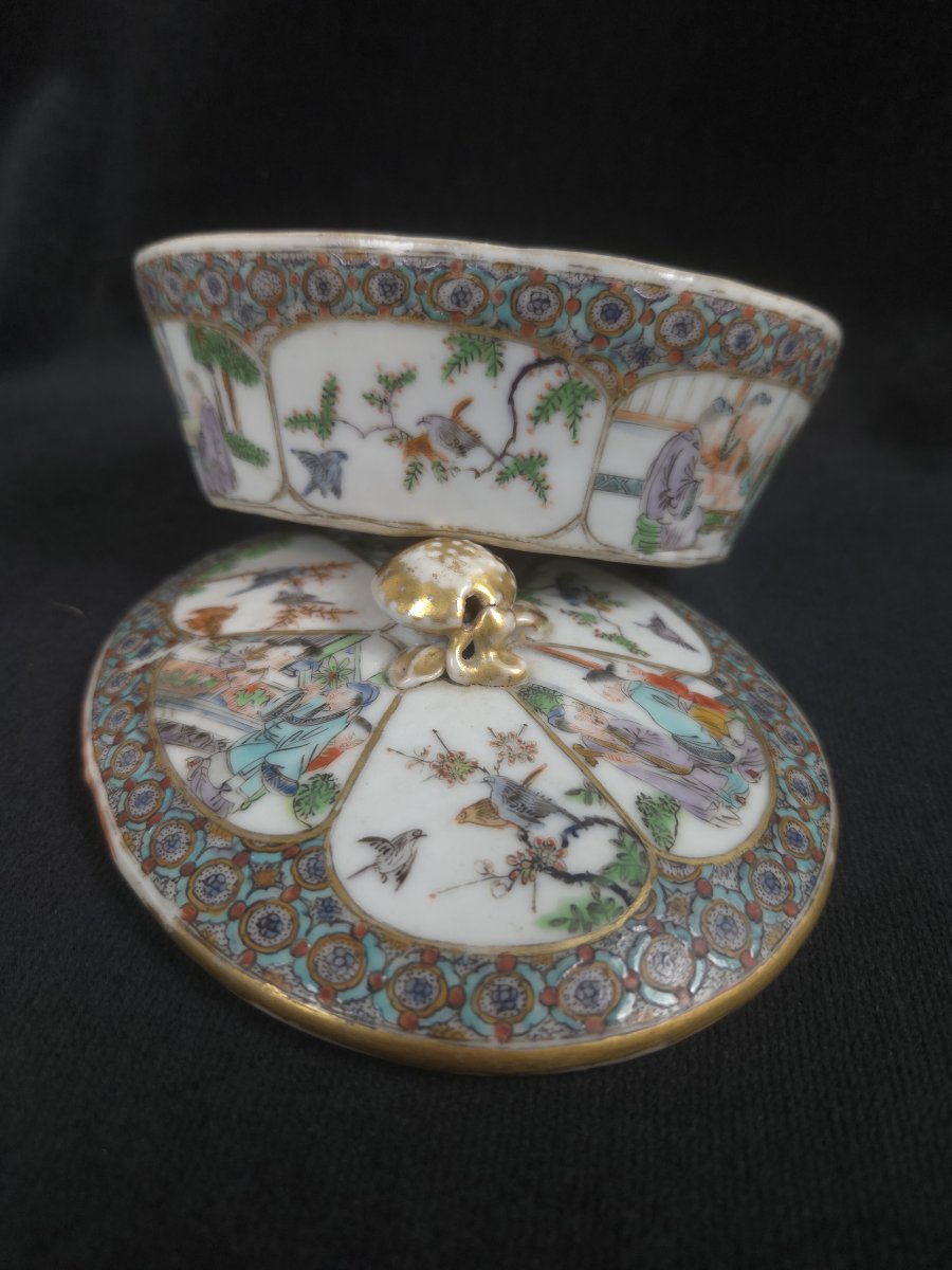 Lidded Canton Porcelain Box - China (19th Century)-photo-4