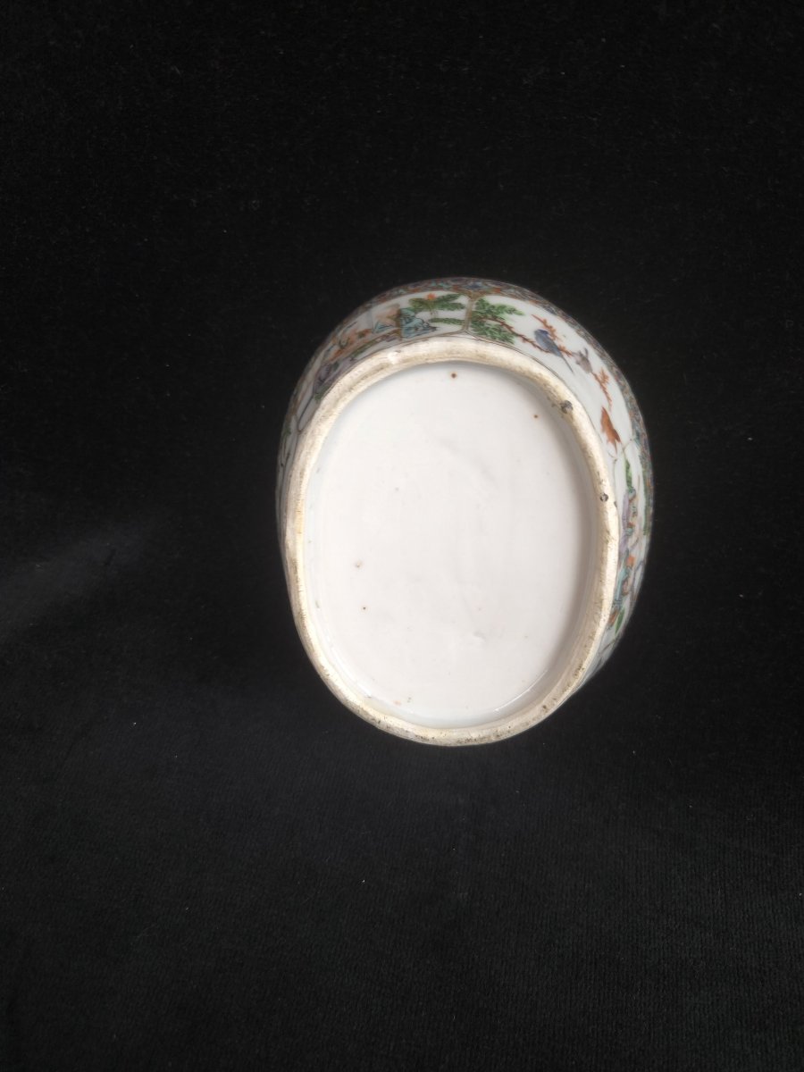 Lidded Canton Porcelain Box - China (19th Century)-photo-5